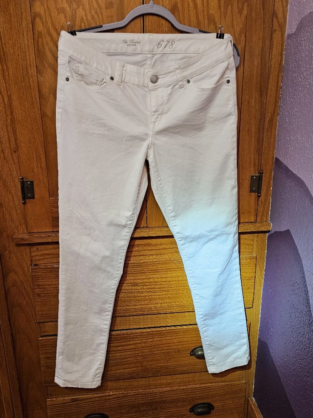 The Limited White Skinny Jeans, Sz 8